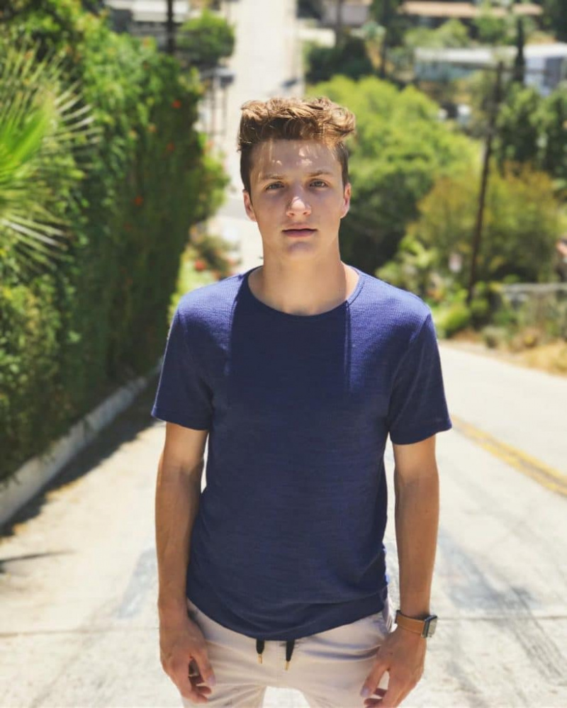 Kdo je 'A.N.T. Zvezda kmetije – Jake Short? Starost, Višina, Punca