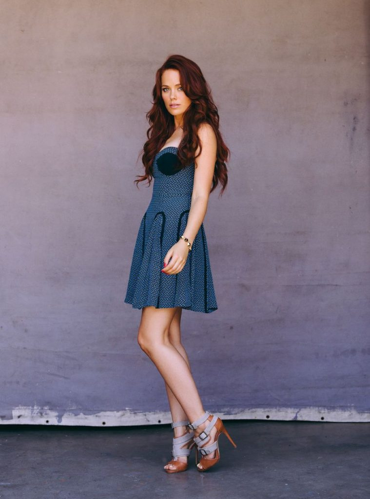 Katia Winter’s Measurements, Ύψος. Με ποιον βγαίνει τώρα;