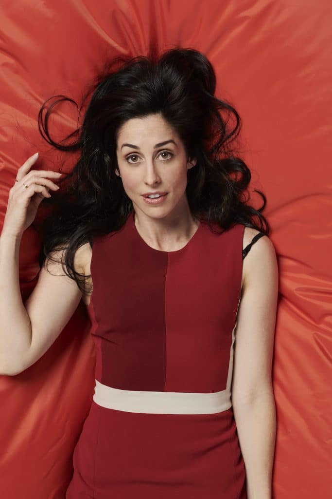 Che fine hanno fatto le labbra di Catherine Reitman? Chirurgia fallita