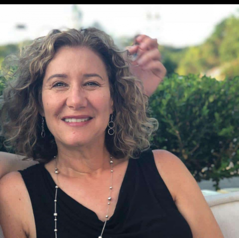 Kako bogata je bivša žena Howarda Sterna – Alison Berns? – Biografija