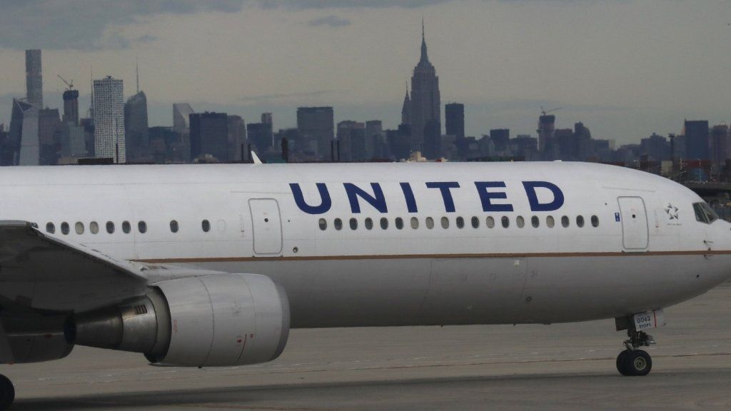 United Airlines a dat doar pasagerilor clasei I ceva cu adevărat extraordinar (pasagerii economici nu vor fi fericiți)