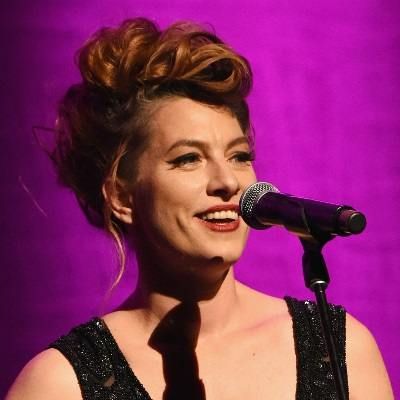 Amanda Palmere Bio