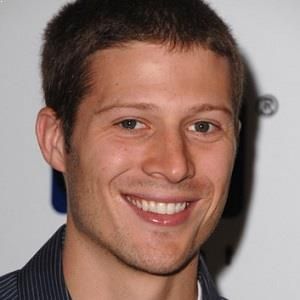 Biographie de Zach Gilford
