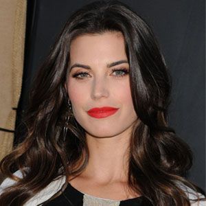 Meghan Ory Bio