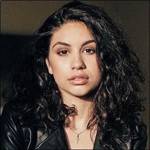 Alessia Cara Bio