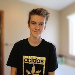 Tanner Braungardt Bio