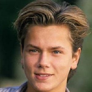 River Phoenix Bio