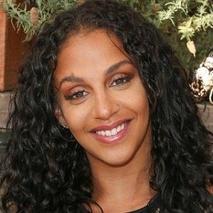 Crystal Renay Bio