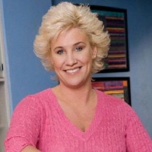 Anne Burrell Bio