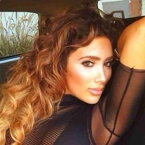 Nikki Mudarris Bio