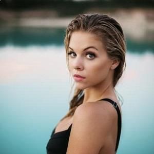 Anna Margaret Bio