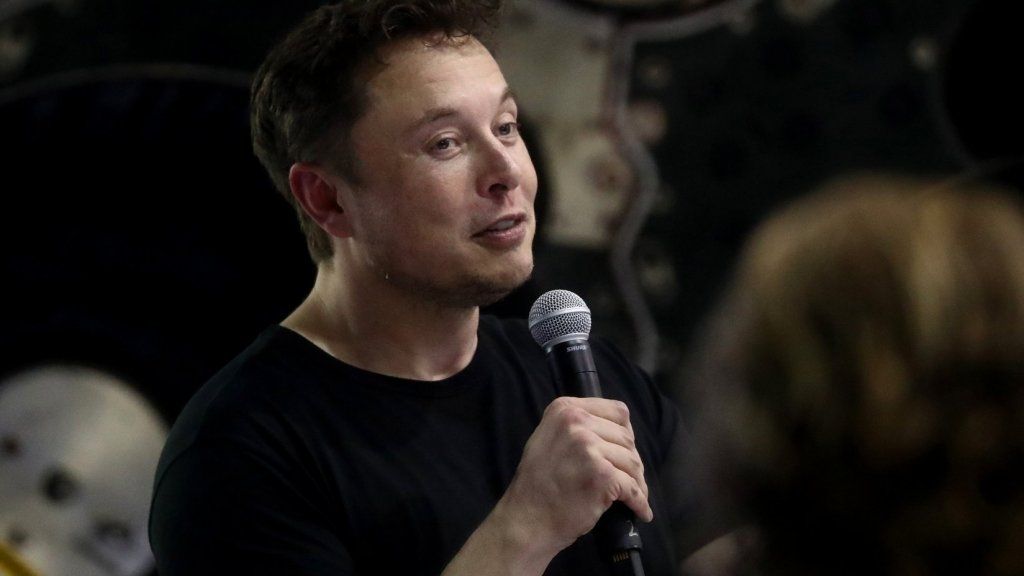 Το Dumb Lie του Elon Musk για τα έξυπνα αυτοκίνητα