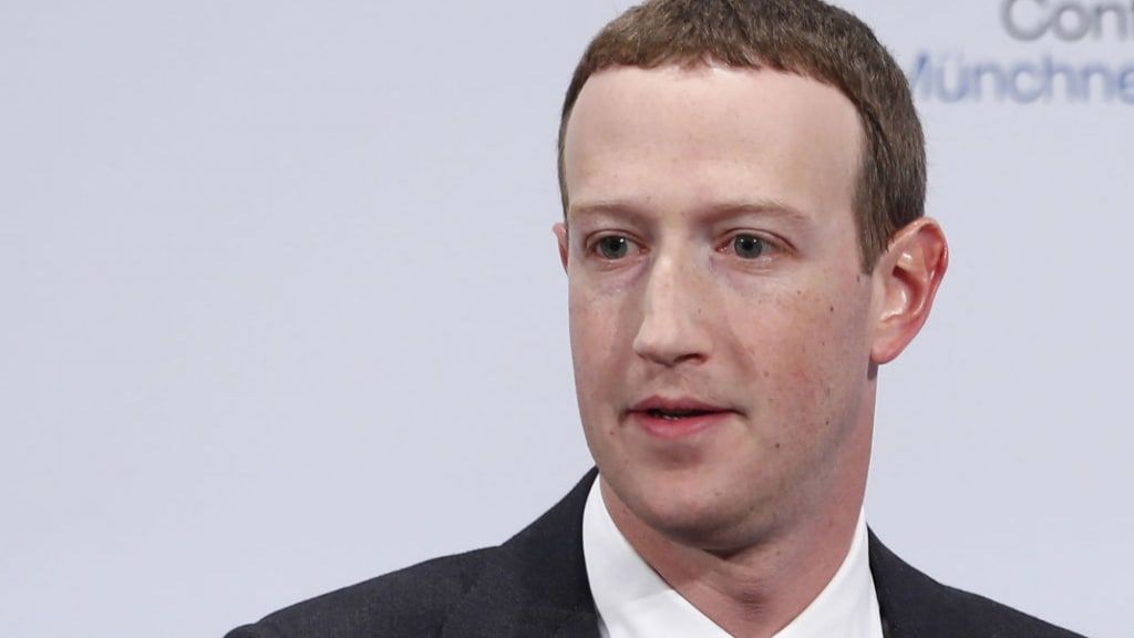 V roce 2020 společnost Zuckerberg přiměla Facebook udělat Faceplant