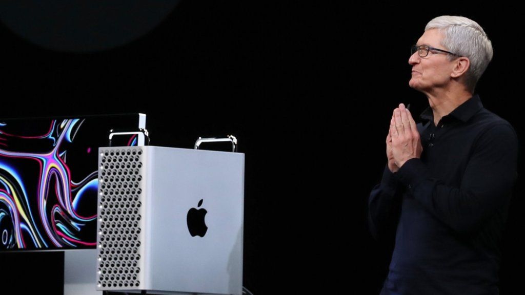999 $ za stojan na monitor? Tentokrát se Apple mohl dostat příliš daleko