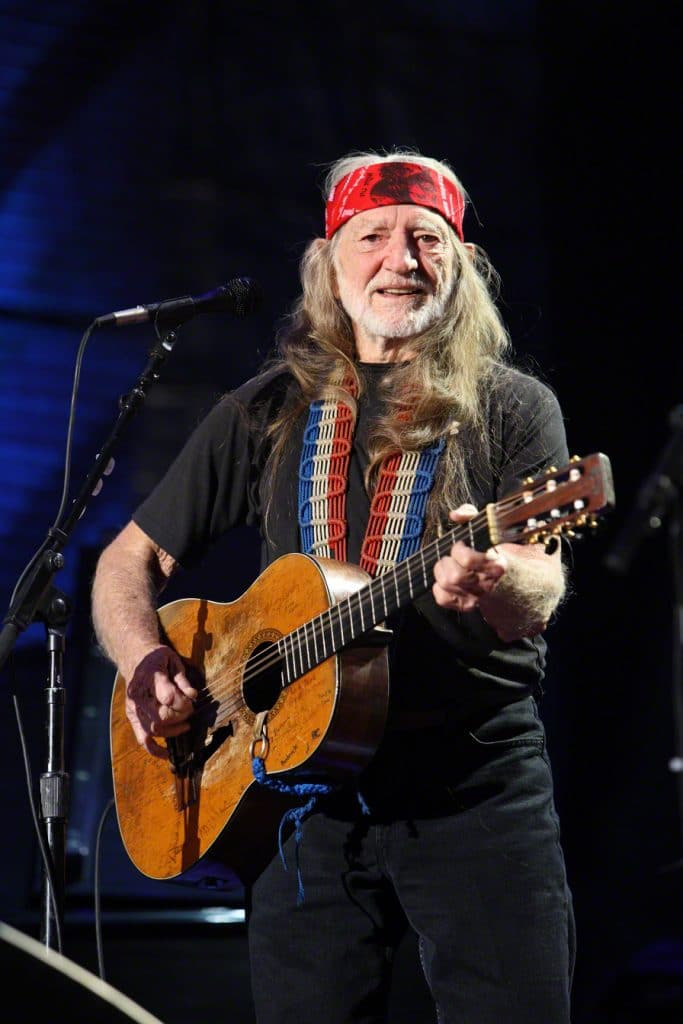 The Untold Truth of Willie Nelson's Wife - Annie D'Angelo