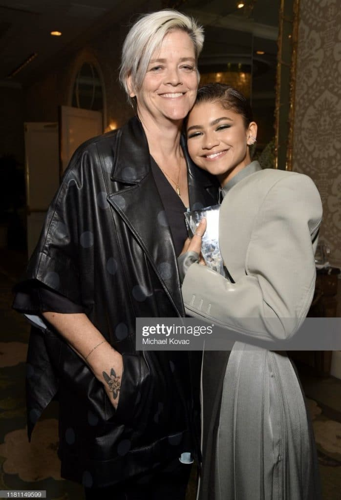 O que sabemos sobre a mãe de Zendaya? – Claire Stoermer