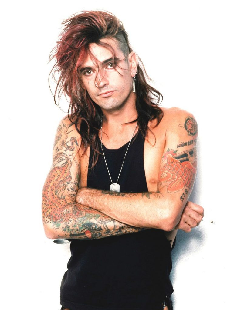 Wiki de Elaine Starchuk. Quão rica é a ex-mulher de Tommy Lee agora?