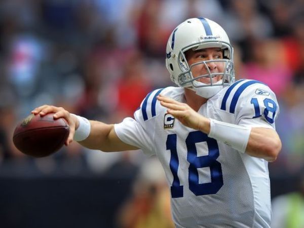 Wat vertelde Peyton Manning aan Cowboys-hoofdcoach Mike Gundy? Lees meer over zijn carrière, worstelt met een gespleten gehemelte en hoe het werd beheerd!