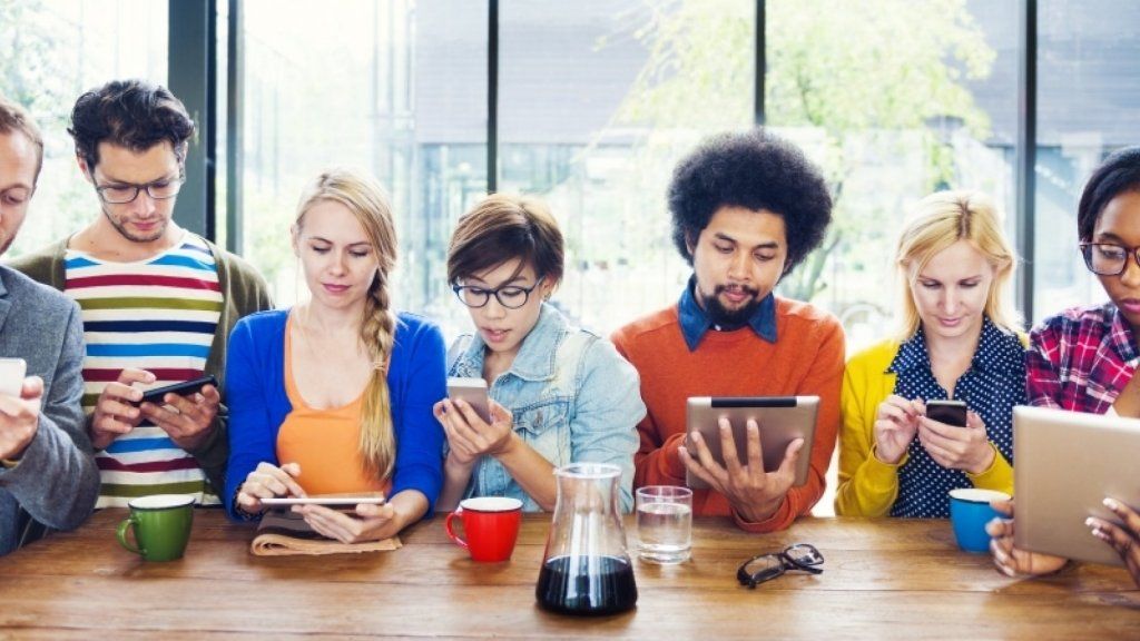 15 maneres gratuïtes d'augmentar els vostres gustos a la pàgina de Facebook