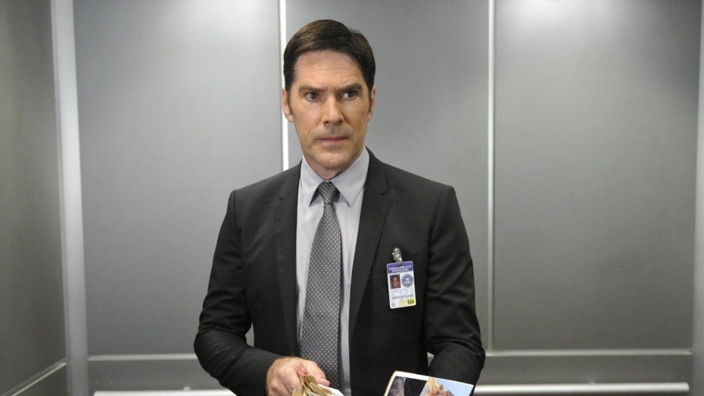 Kecerdasan Emosional 101: Mengapa Aktor 'Criminal Minds' Thomas Gibson Baru Dipecat