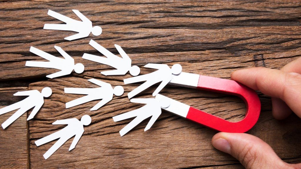 Какво привлича и задържа таланта днес? Новото изследване на LinkedIn казва 3 изненадващи неща