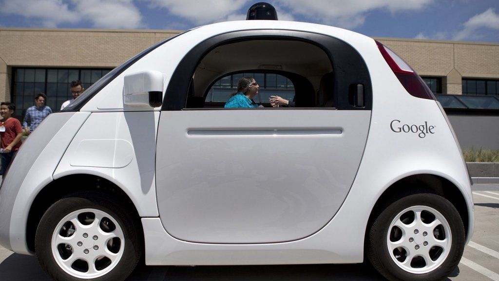 Google opouští plány pro auto bez řidiče, spolupracuje s výrobci automobilů