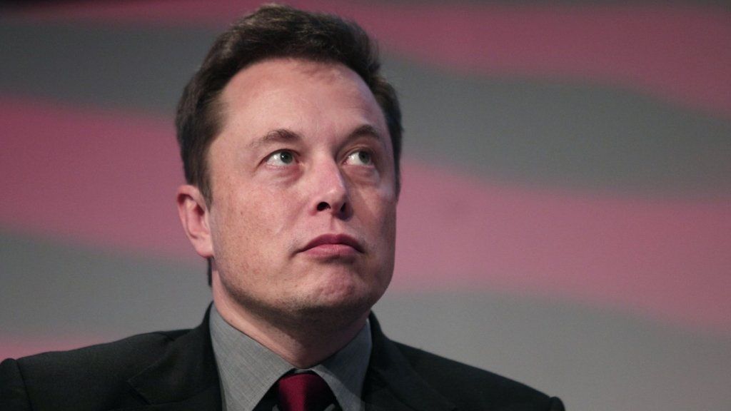 Elon Musk aloittaa Tesla Model 3 -tuotannon, alkaa kaivaa tunnelia, laukaisee raketin (Mitä teit tänä viikonloppuna?)