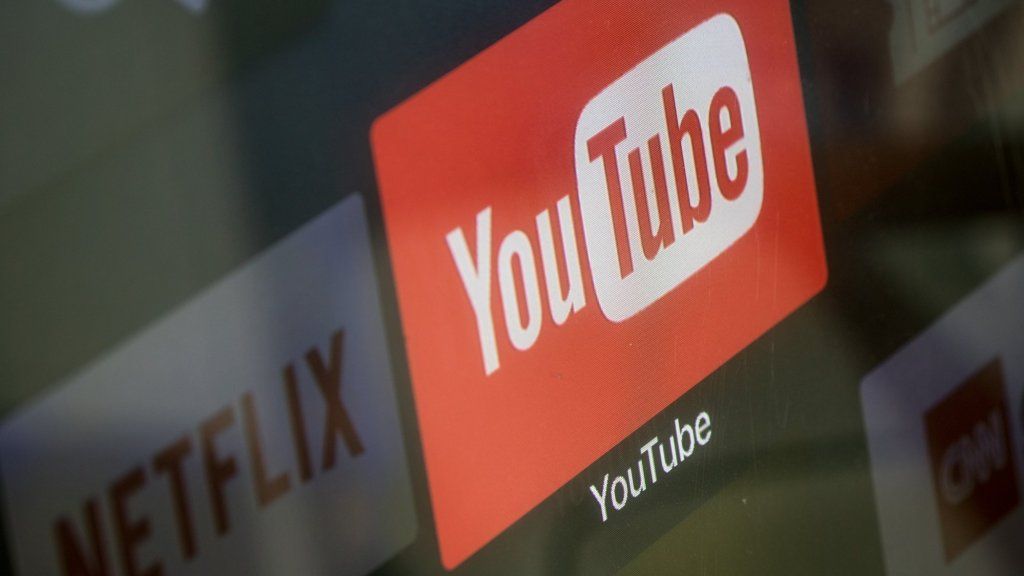 Nag-post ang YouTube ng isang Video sa Opisyal na Channel sa YouTube. Mabilis Ito Naging ang Pinaka Pinopoot na Video sa YouTube sa Lahat ng Oras