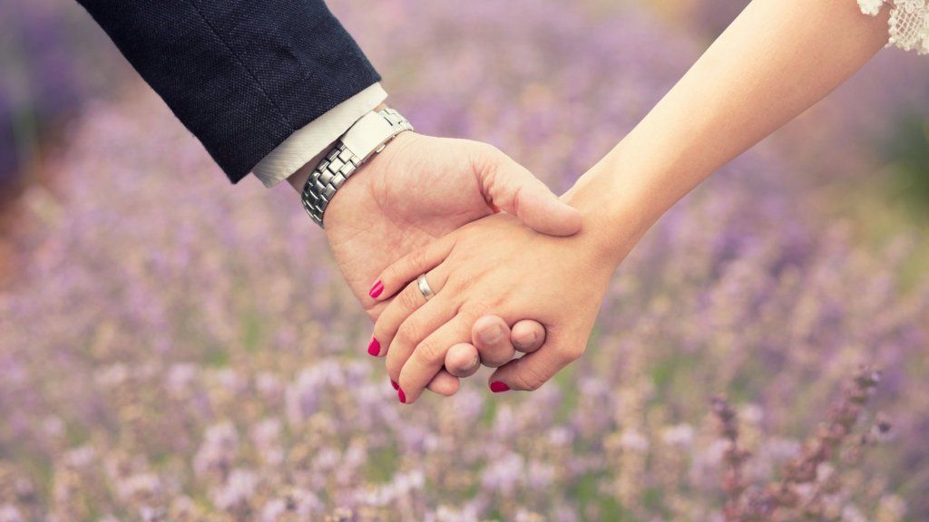 شوہر کی بیوی کام کرنے والی ٹیم: کامیاب شراکت کے لئے 5 نکات