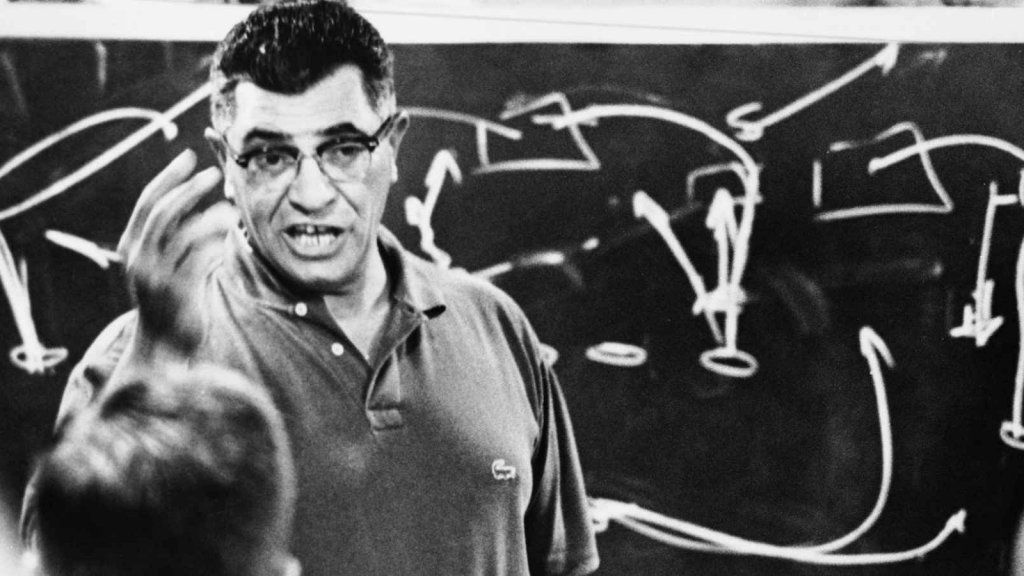 2 liebenswerte Zitate von Vince Lombardi enthüllen die Quelle seiner Führung