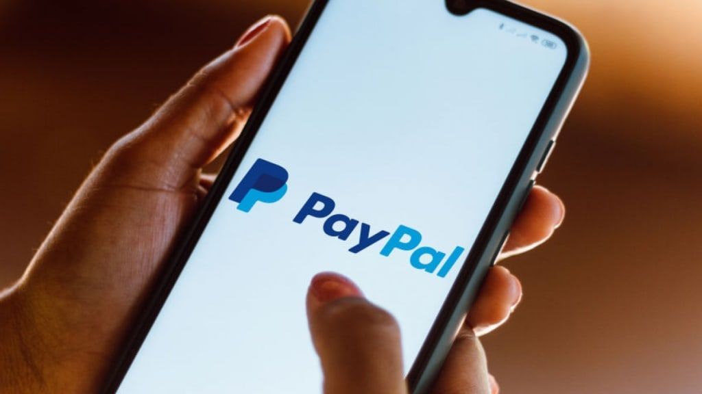 PayPal Meningkatkan Keuntungannya 28 Peratus - dengan Meningkatkan Upah Pekerja