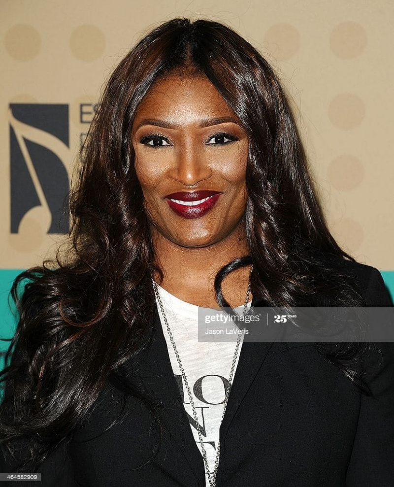 Tamara Johnson-George – kiek turtinga yra Eddie George'o žmona?