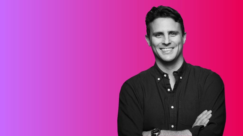 لماذا يؤمن مايكل دوبين ، المؤسس المشارك لـ Dollar Shave Club ، في DTC