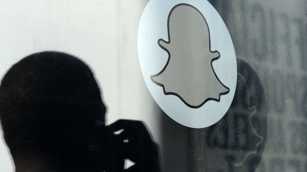 Kovulan Snapchat Çalışanı, Şirketin Halka Arz Planları Hakkında Yatırımcılara Yalan Söylediğini Söyledi