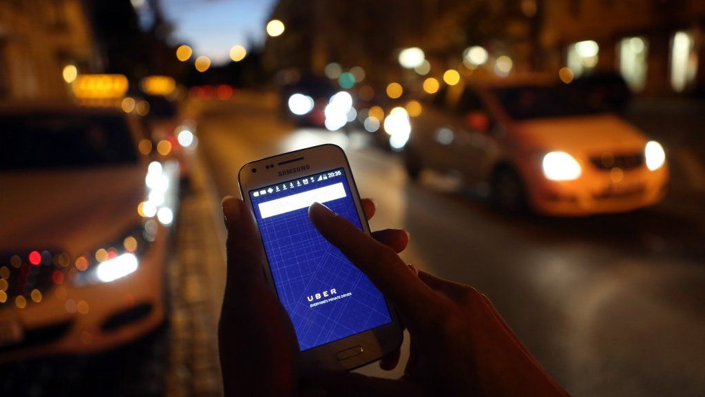 Uber, FedEx ve Diğer Teslimat Devlerini Üstlenmek için Uber Rush'ı Başlattı