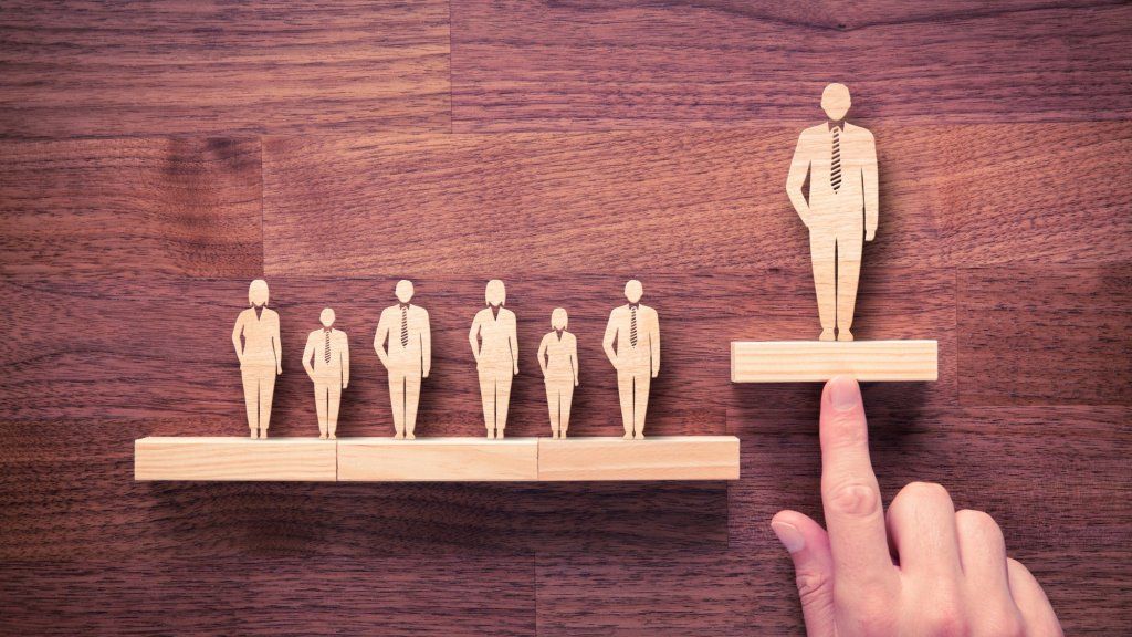 Non devi essere l'amministratore delegato della tua startup: in effetti, dovresti probabilmente evitare quel titolo