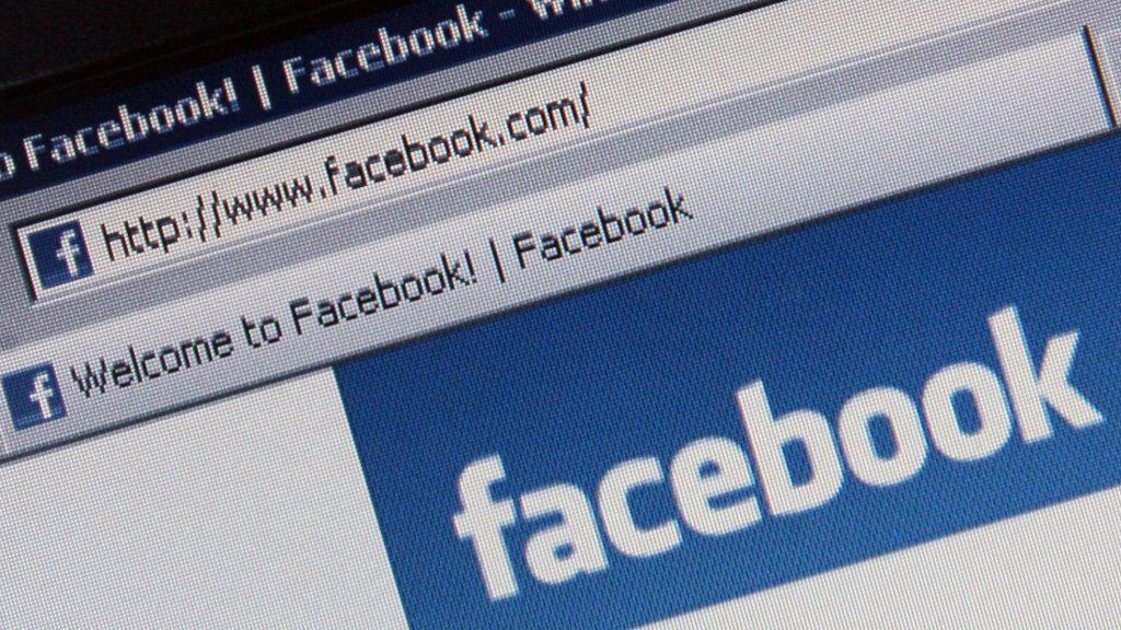 Waarom vragen Facebook-hoaxes u vaak om te kopiëren, plakken en wijzigen in plaats van te delen?