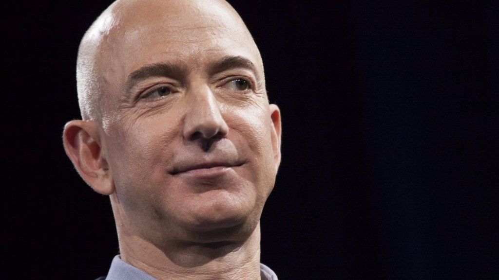 Jeff Bezos betiltotta a PowerPoint alkalmazást, és ez vitathatatlanul a legokosabb vezetési mozdulat, amit valaha készített