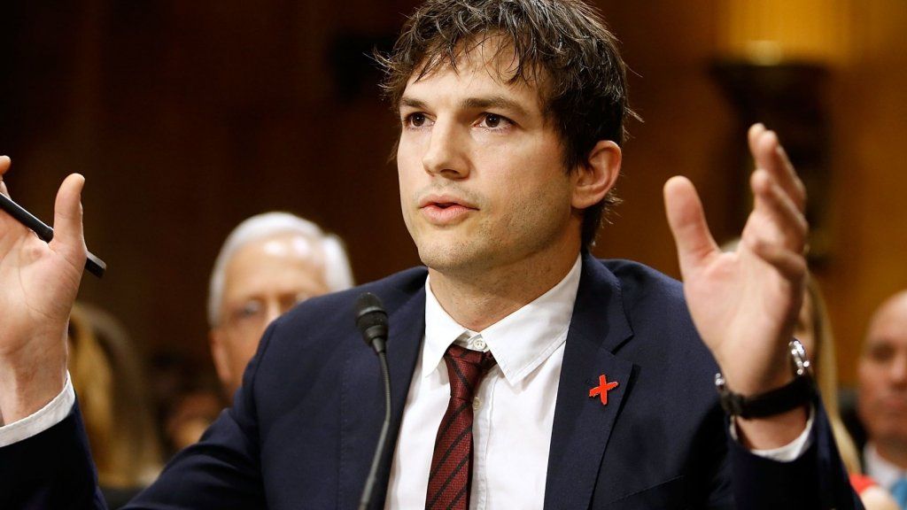 Ashton Kutcher sagt, er habe geholfen, 6.000 Opfer von sexuellem Kindesmissbrauch zu finden