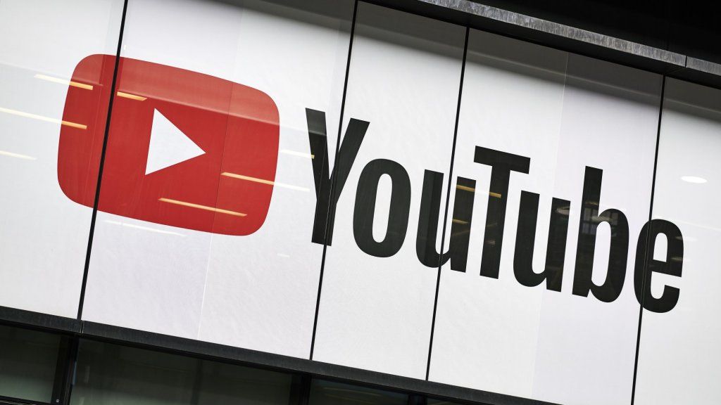 En 8-årig tjente $ 26 millioner på YouTube i år og toppede en 5-årig der tjente $ 18 millioner