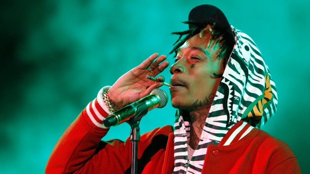Wiz Khalifa chce, aby sa jeho novou hrou stala Farmville pestovania buriny